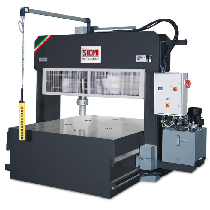 Hydraulic flattening press