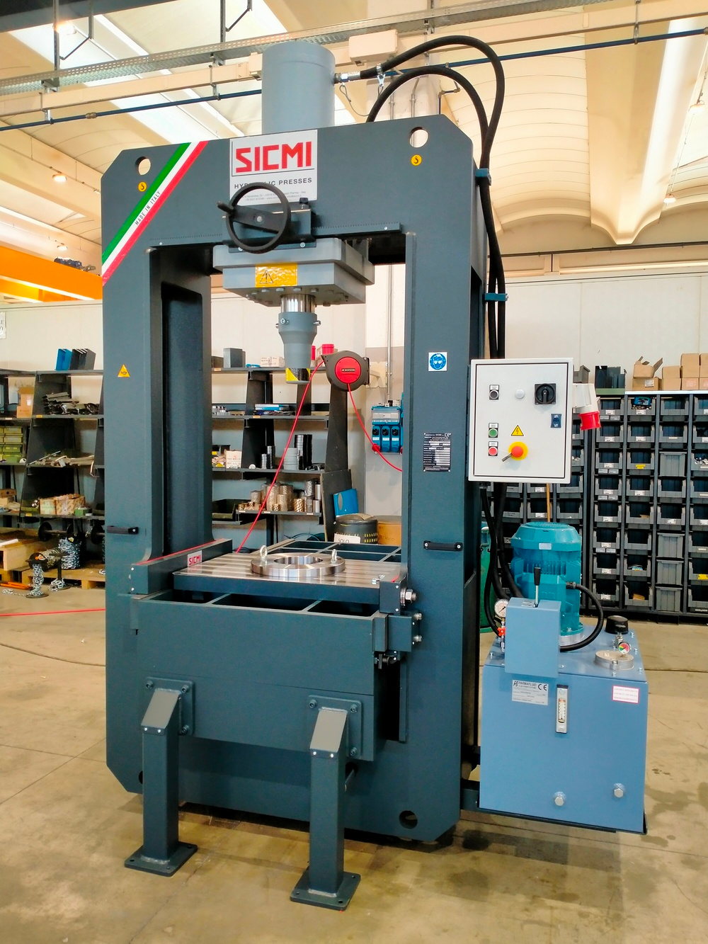 150-ton manual gantry press